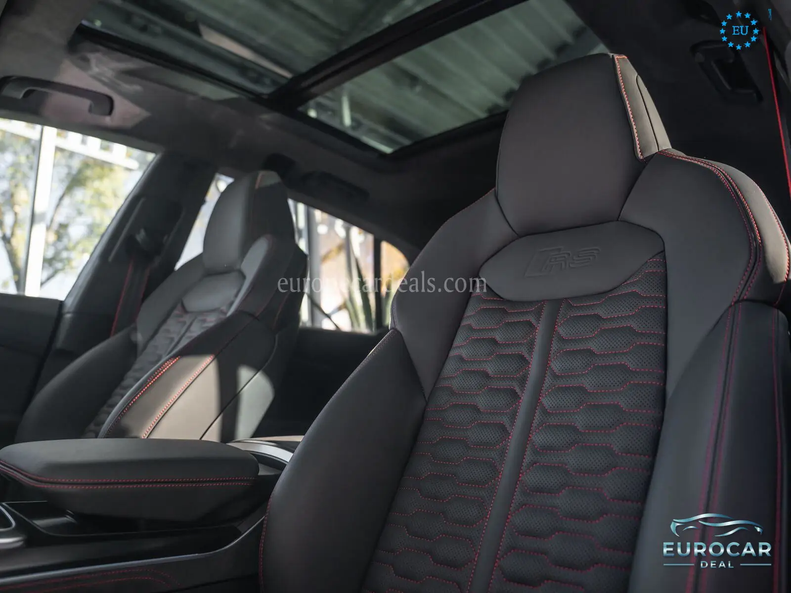 Audi RSQ8