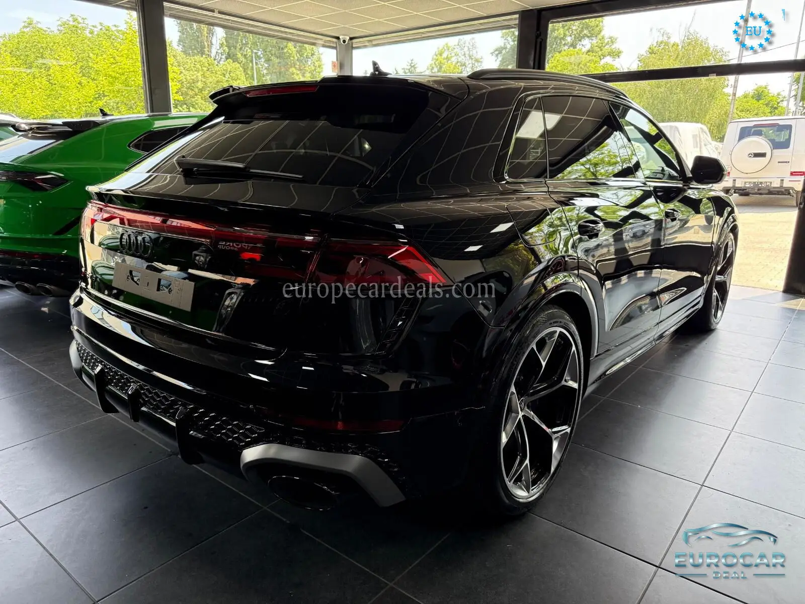 Audi RSQ8