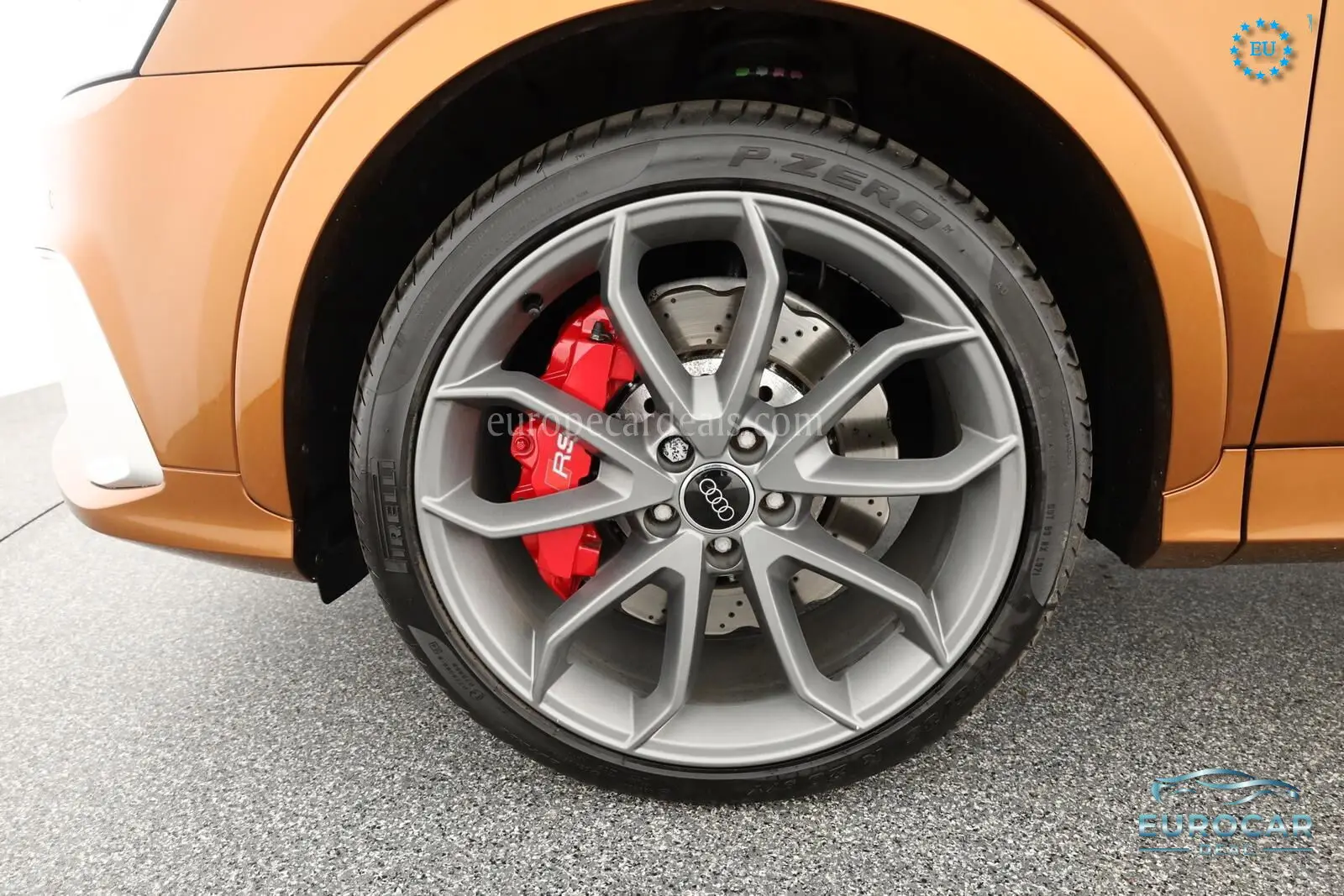 Audi RSQ3