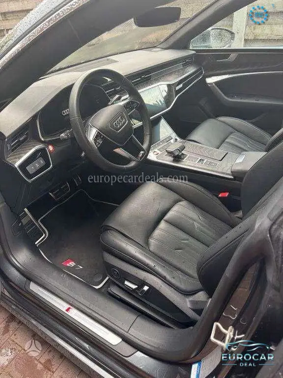 Audi S7
