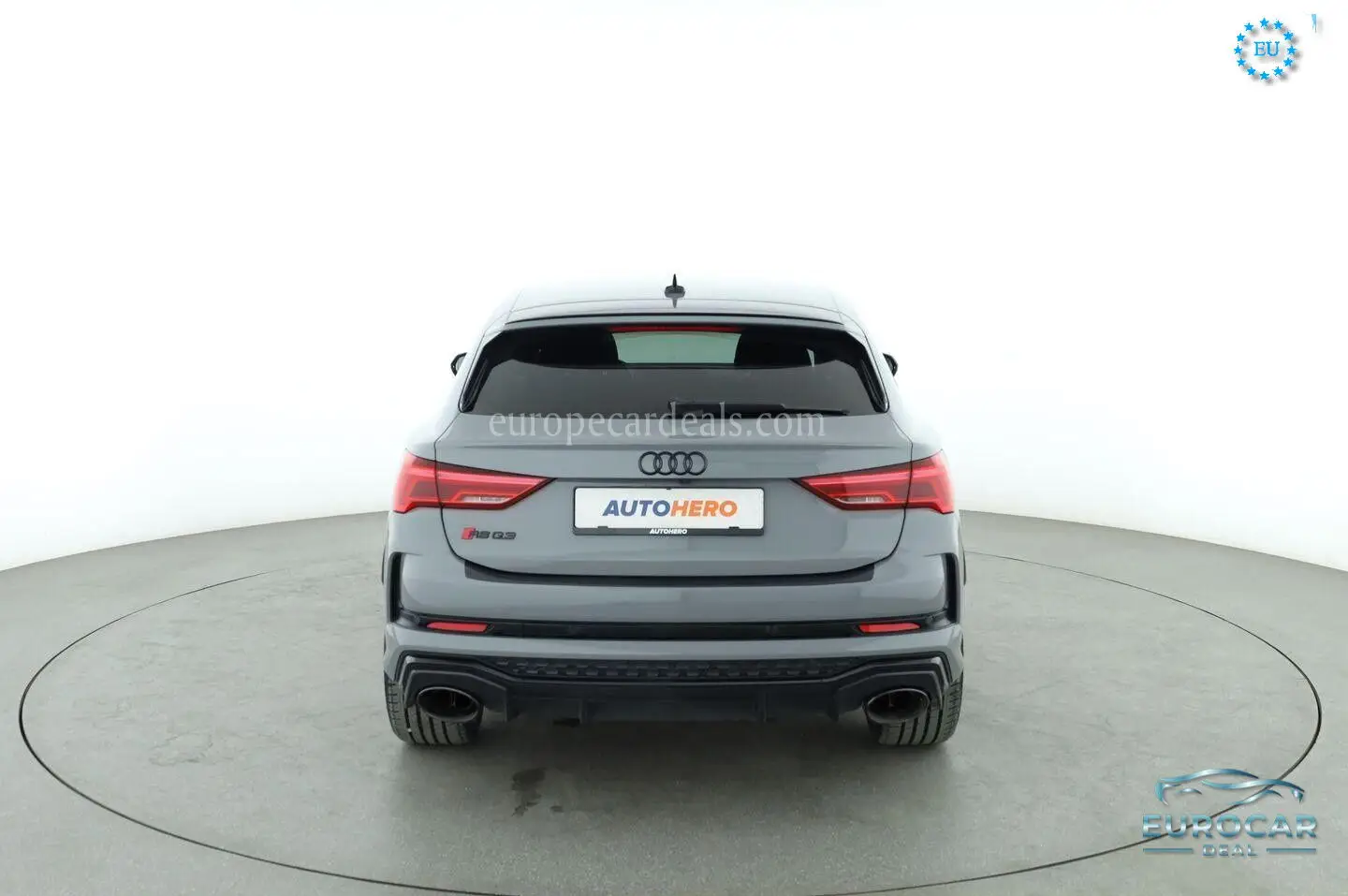 Audi RSQ3