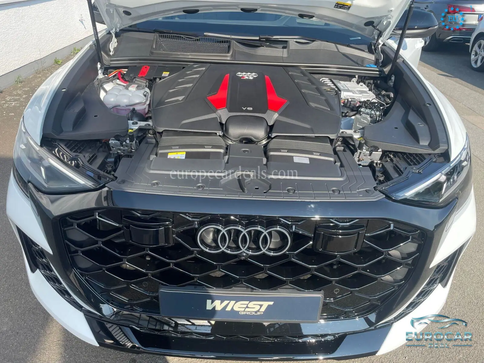 Audi RSQ8
