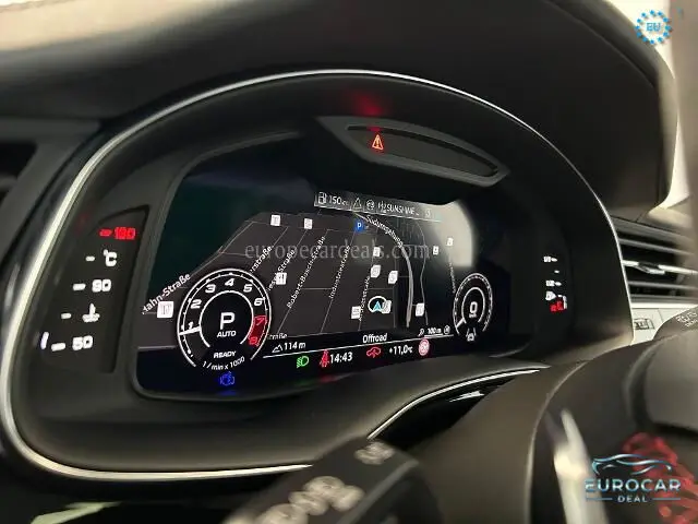 Audi RSQ8