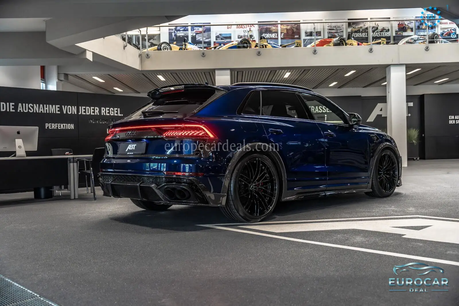 Audi RSQ8