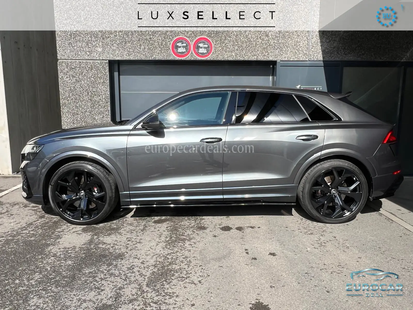 Audi RSQ8