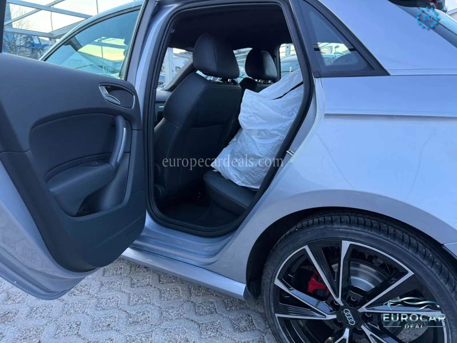 Audi S1