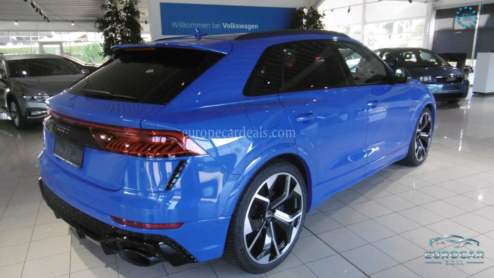 Audi RSQ8