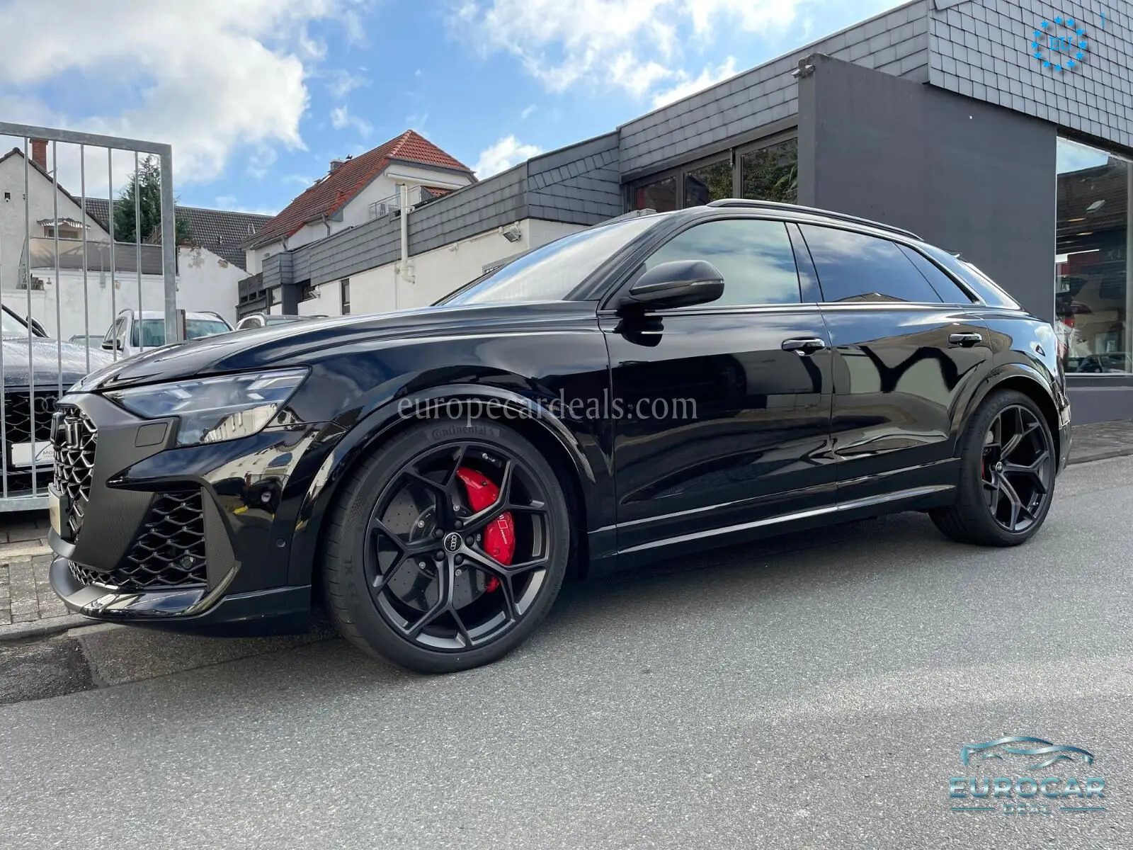 Audi RSQ8