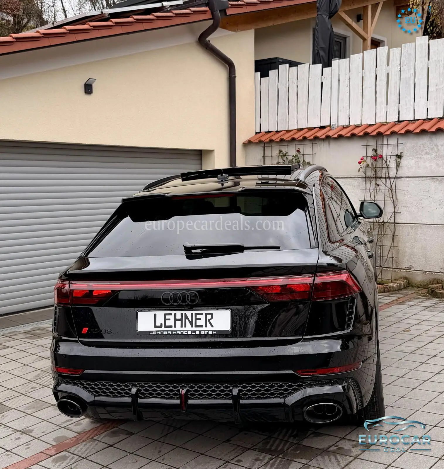 Audi RSQ8