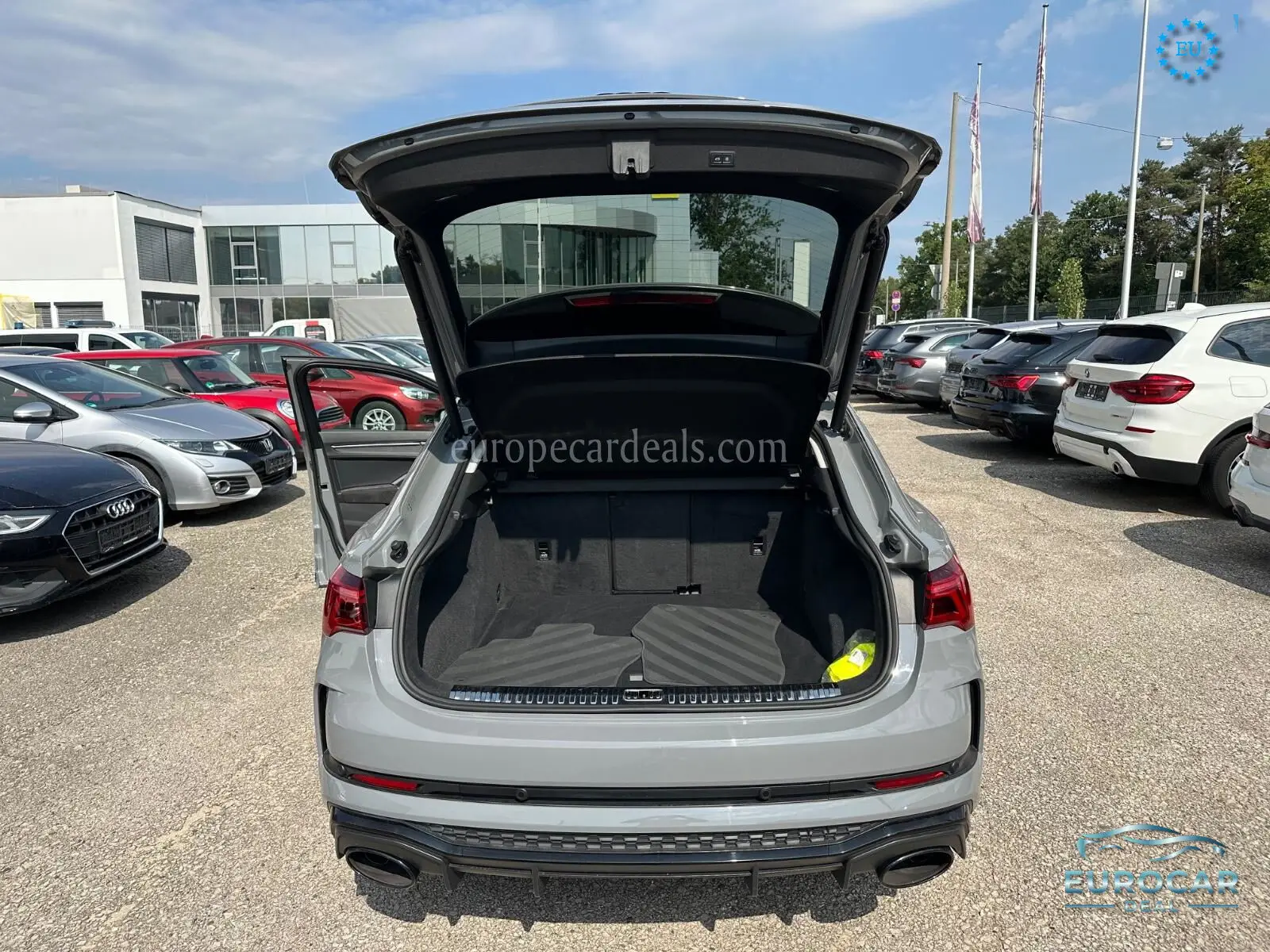 Audi RSQ3