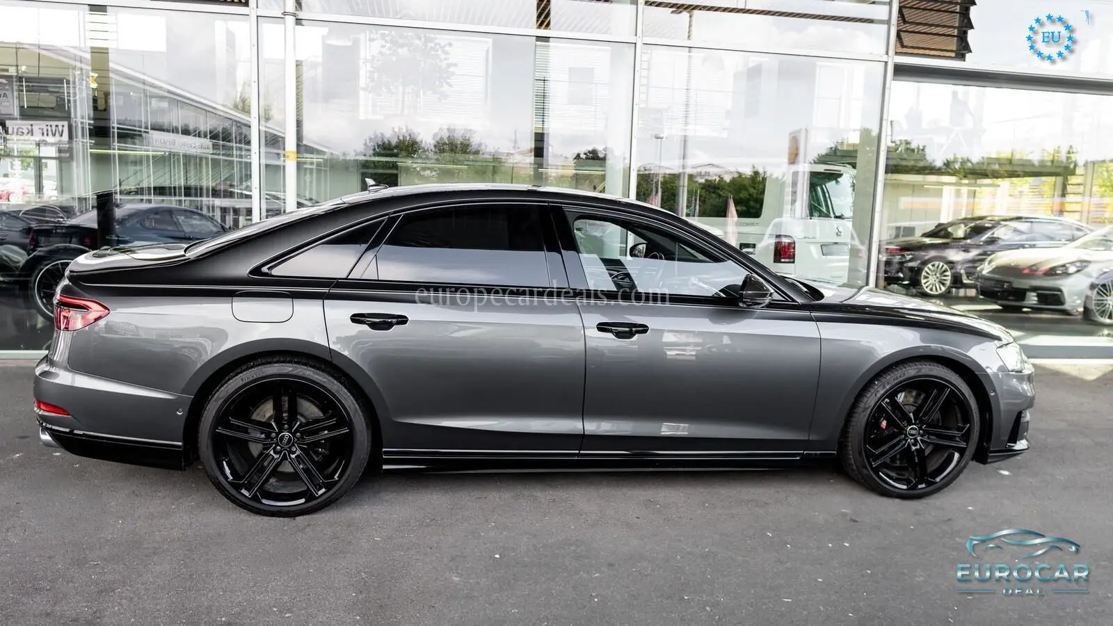 Audi S8