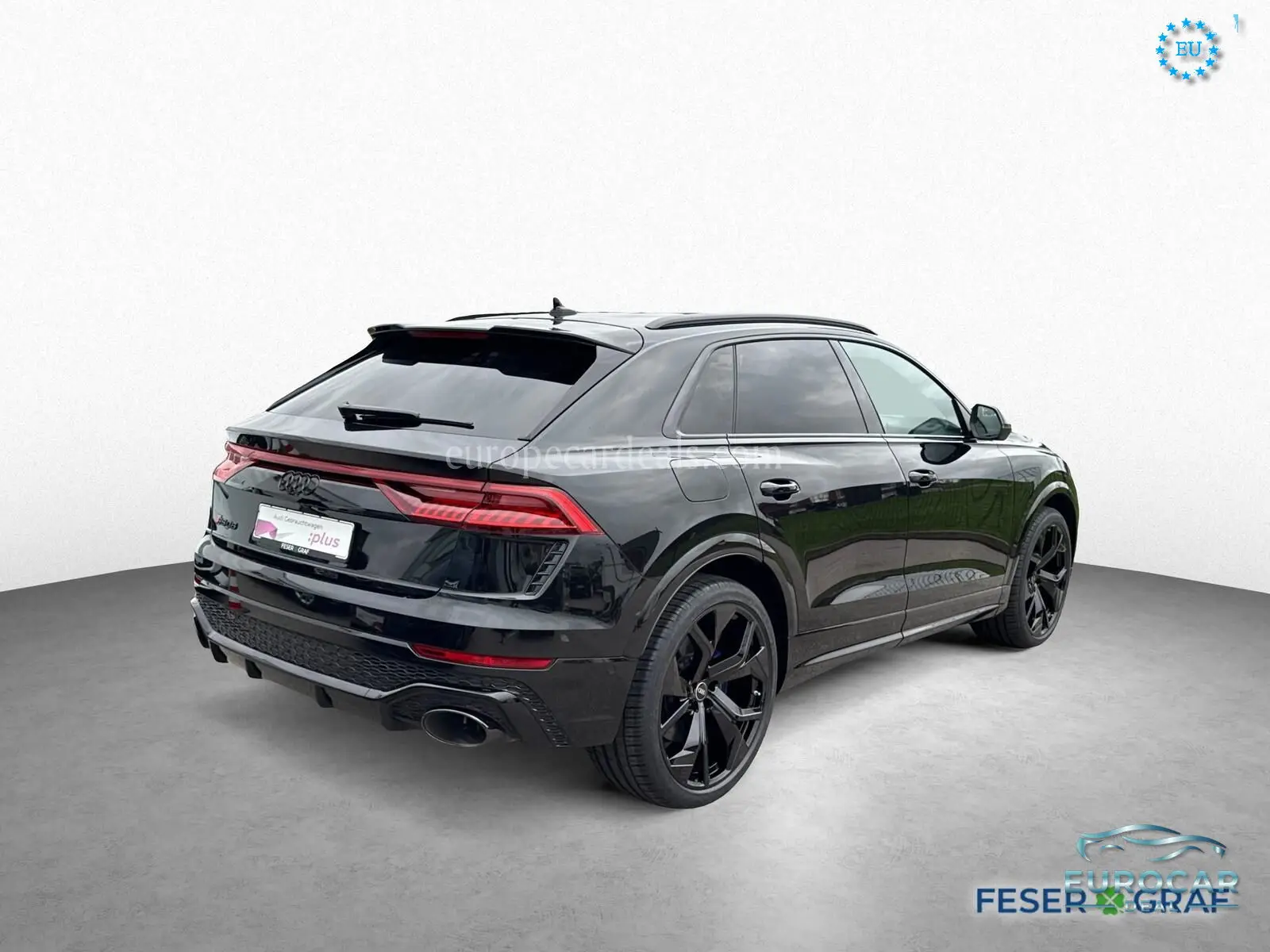 Audi RSQ8