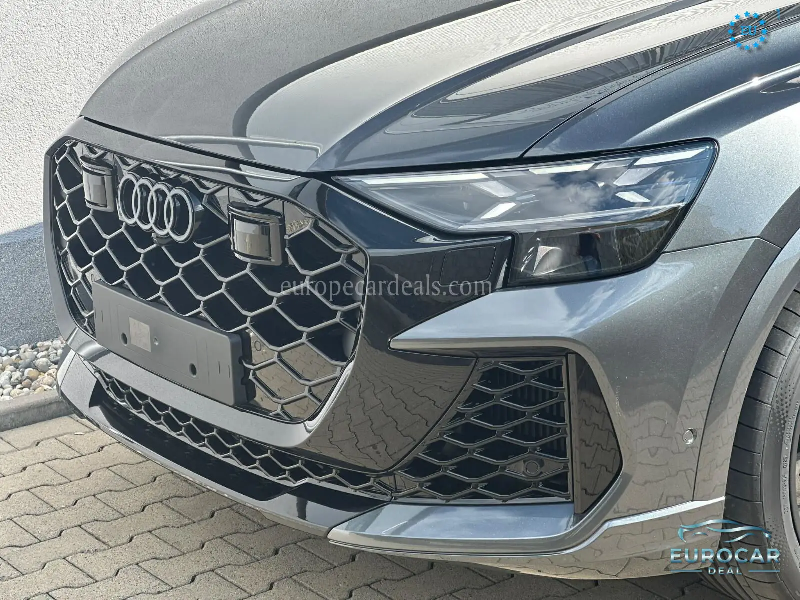 Audi RSQ8