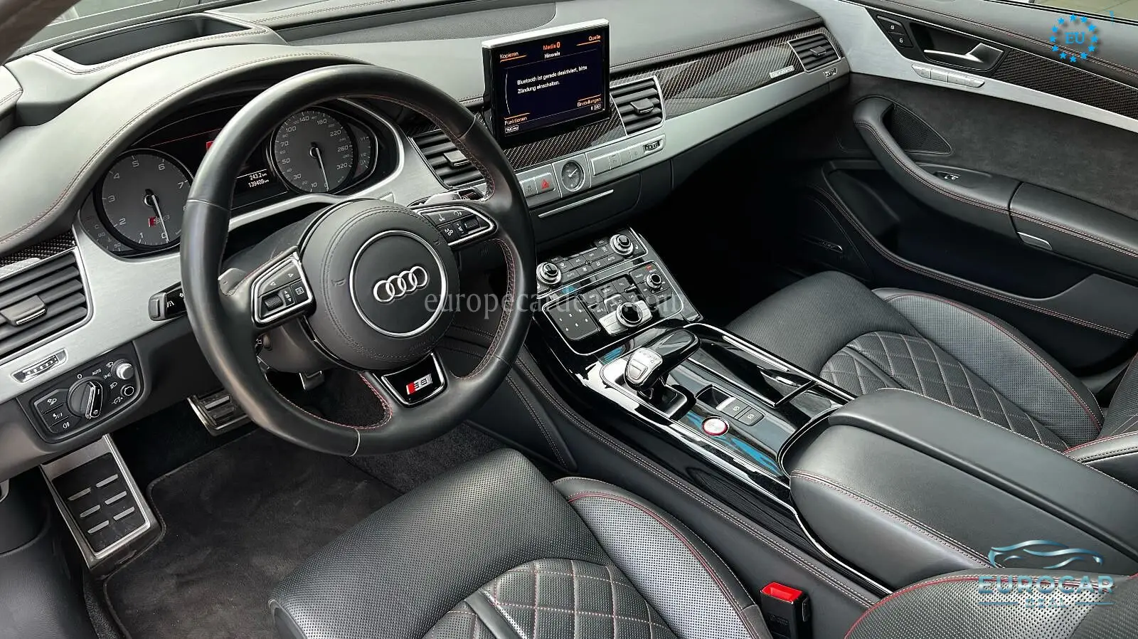 Audi S8