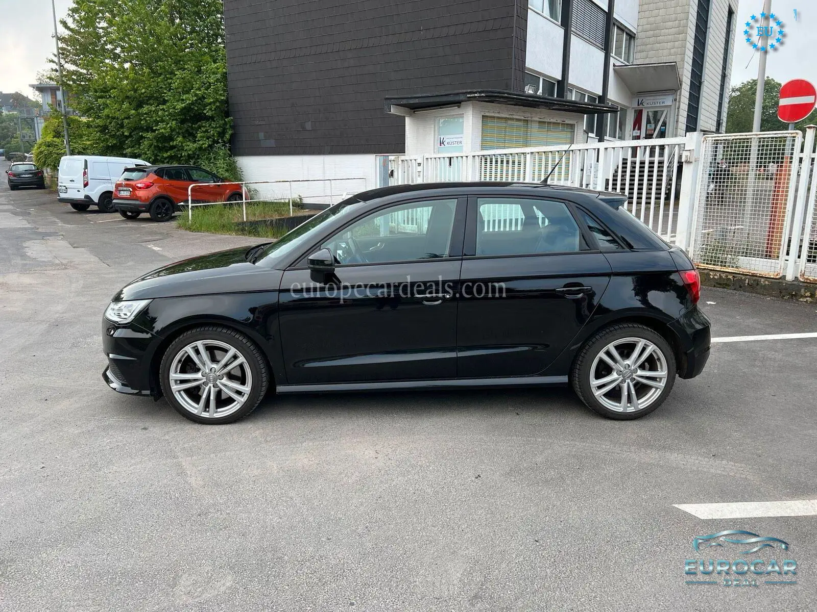 Audi S1