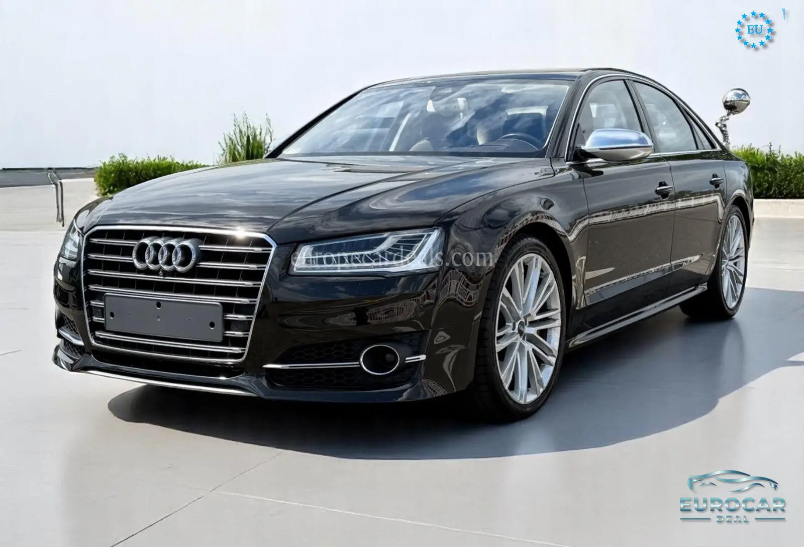 Audi S8