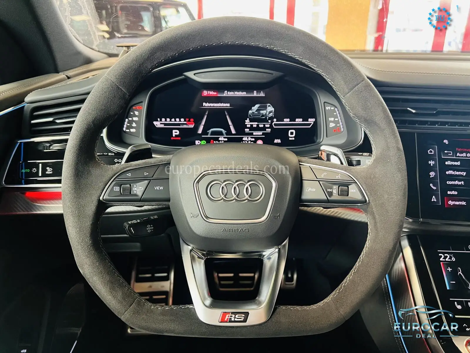 Audi RSQ8