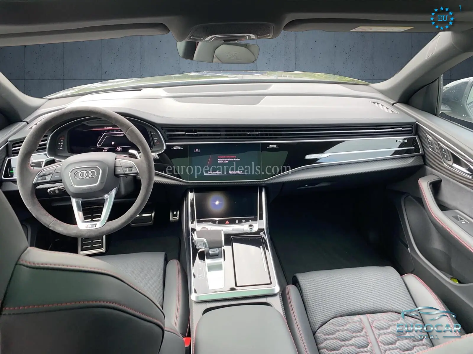 Audi RSQ8