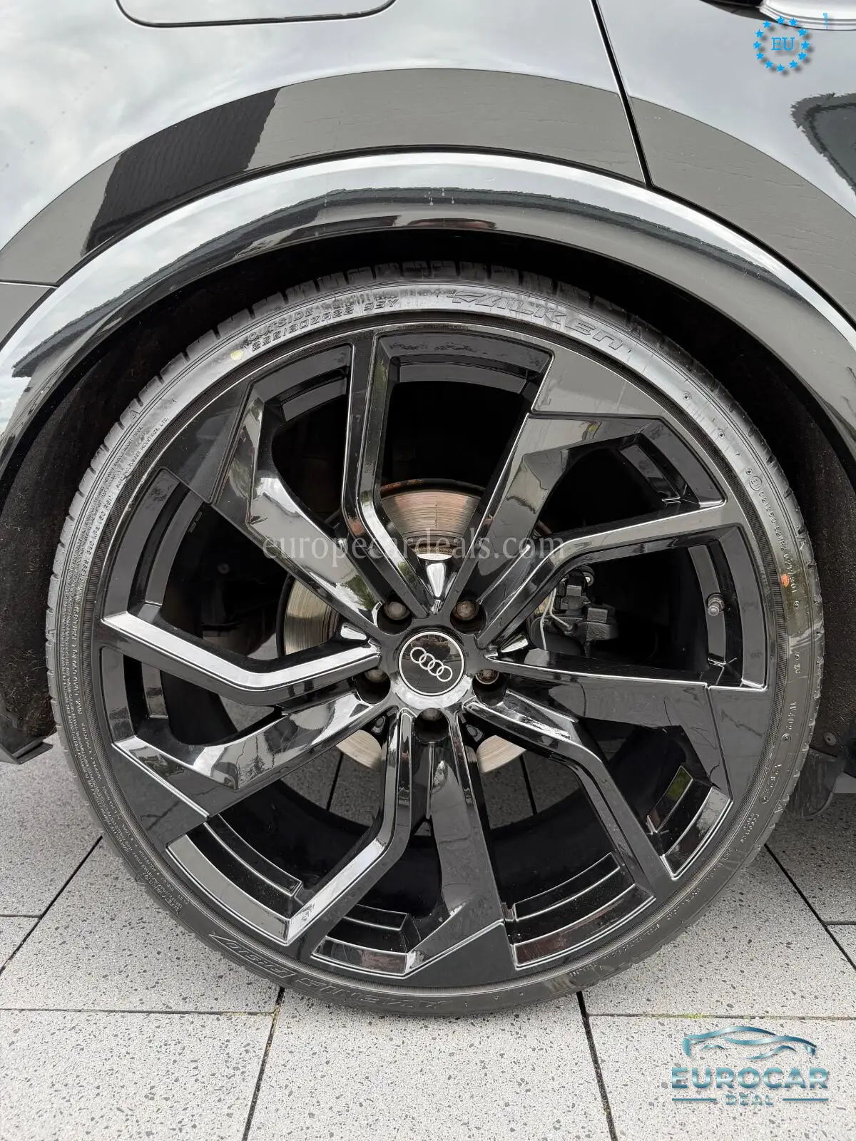 Audi RSQ3