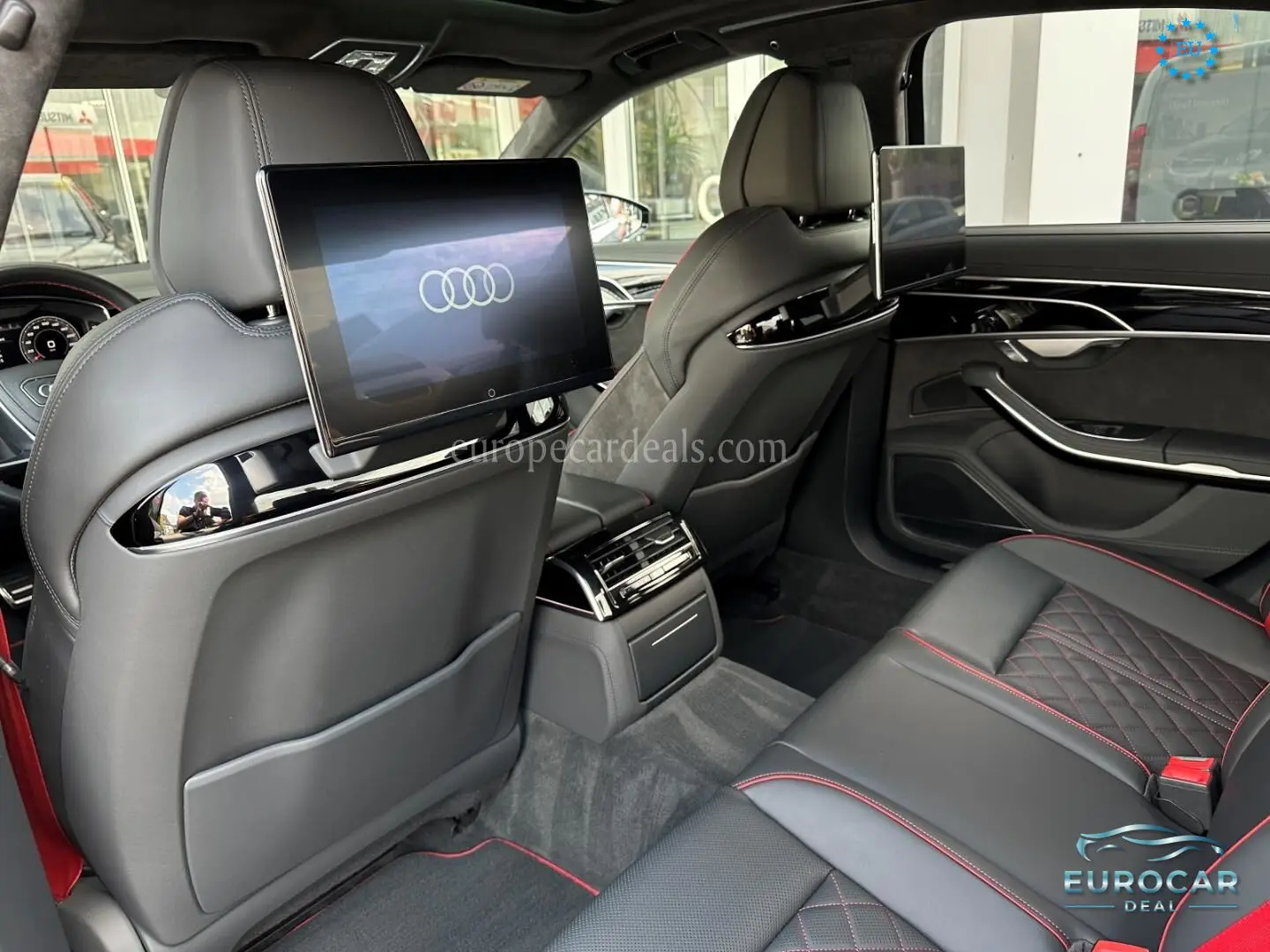 Audi S8