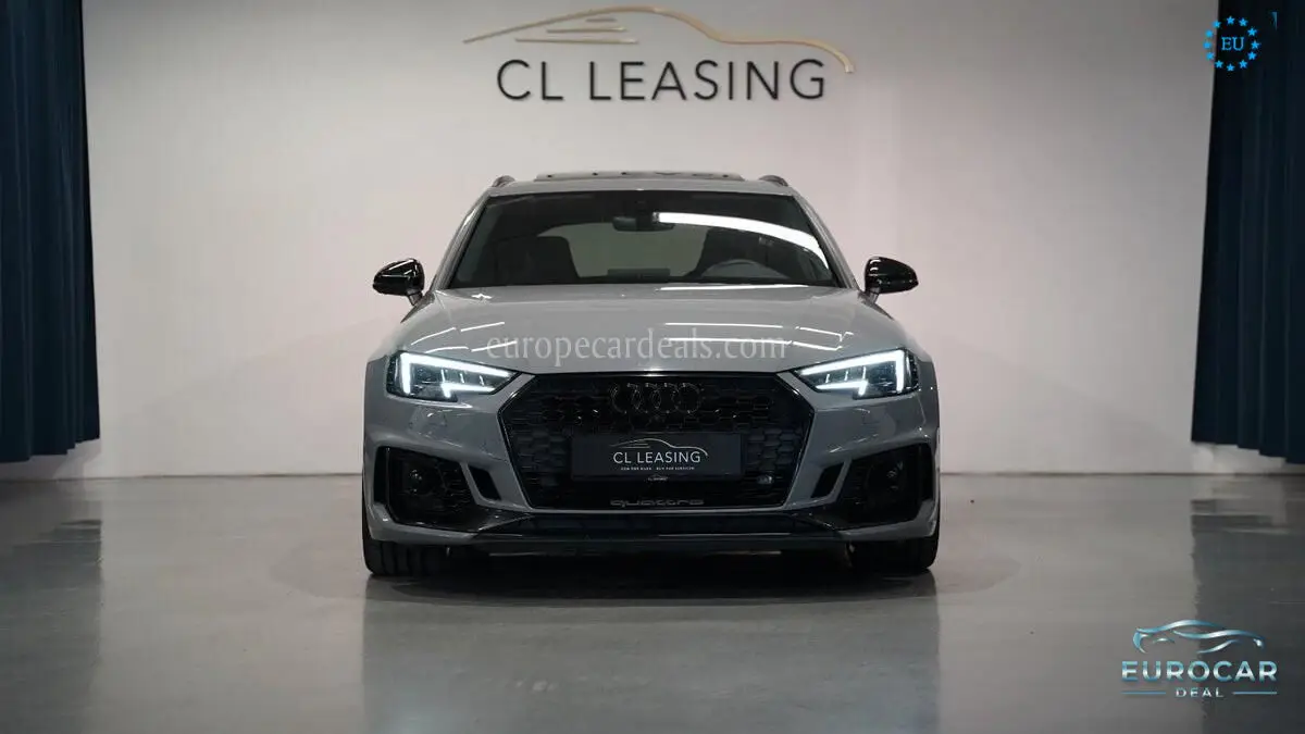 Audi RS4