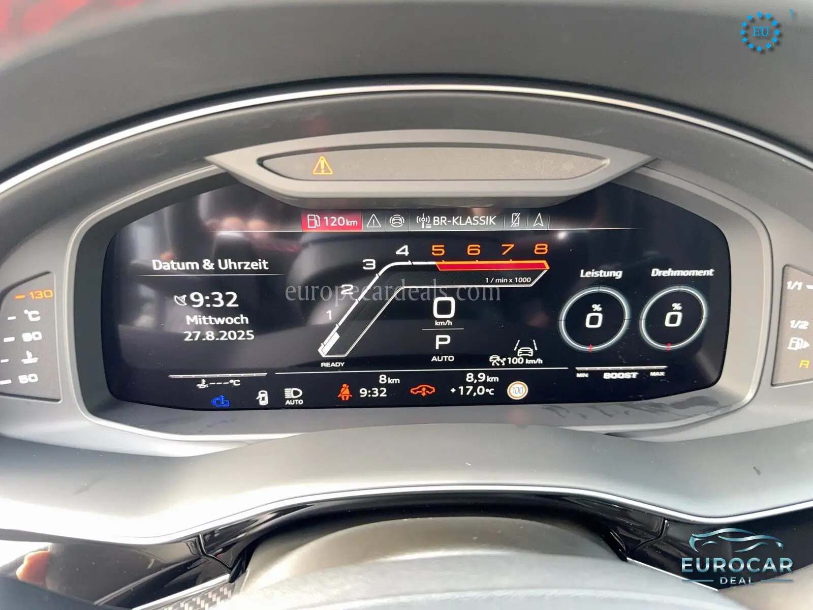 Audi RSQ8