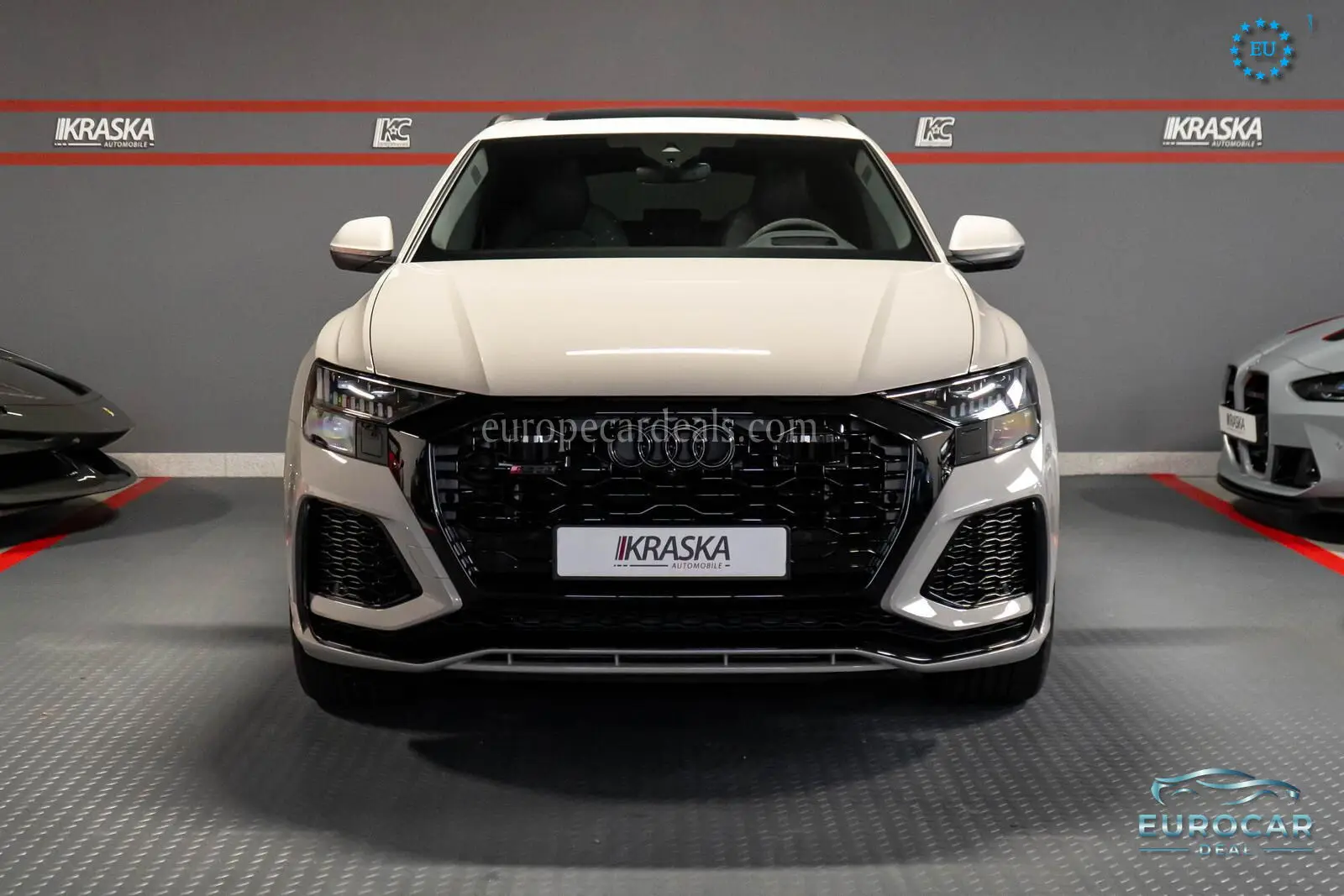 Audi RSQ8