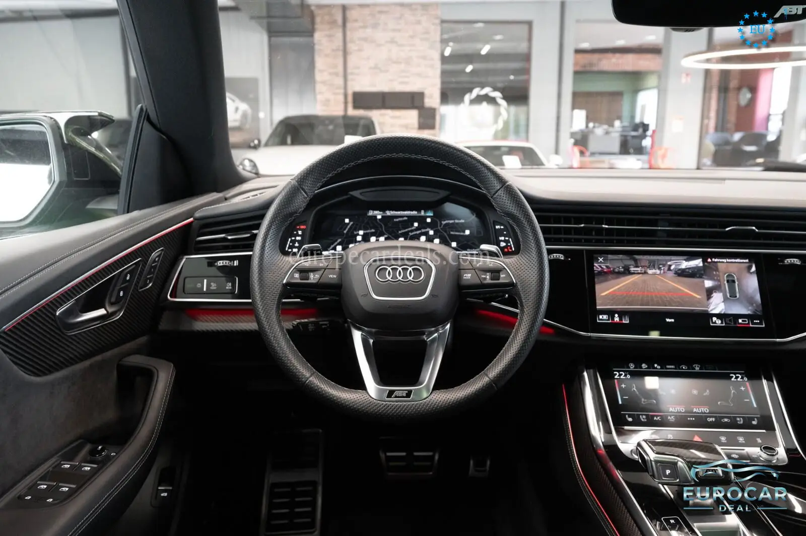 Audi RSQ8