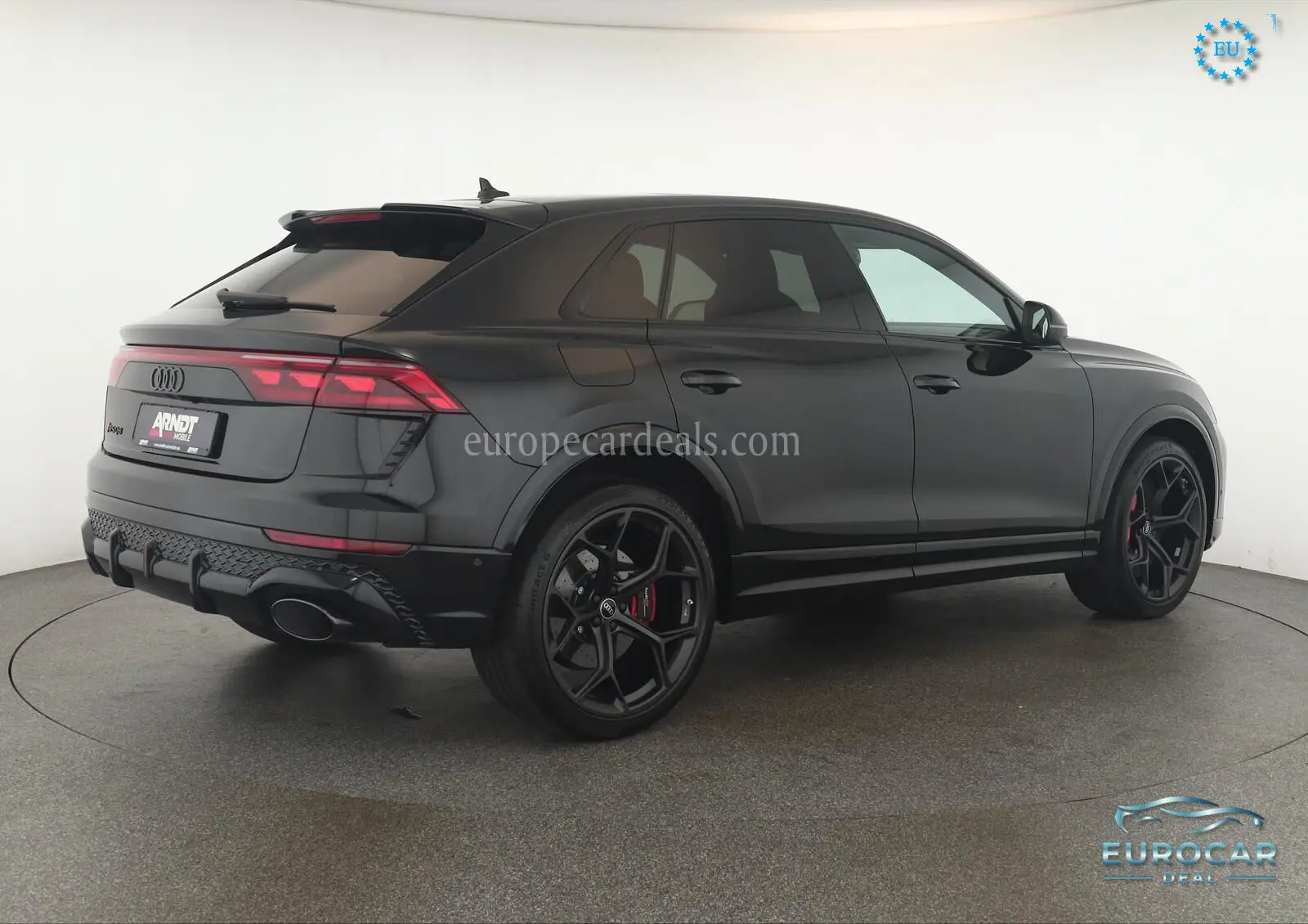 Audi RSQ8