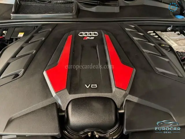 Audi RSQ8