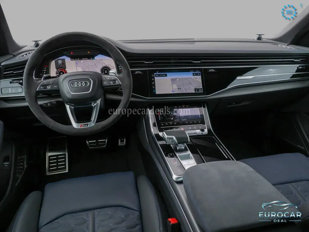 Audi RSQ8