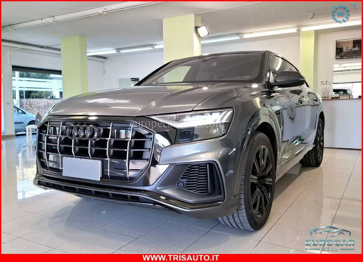 Audi Q8