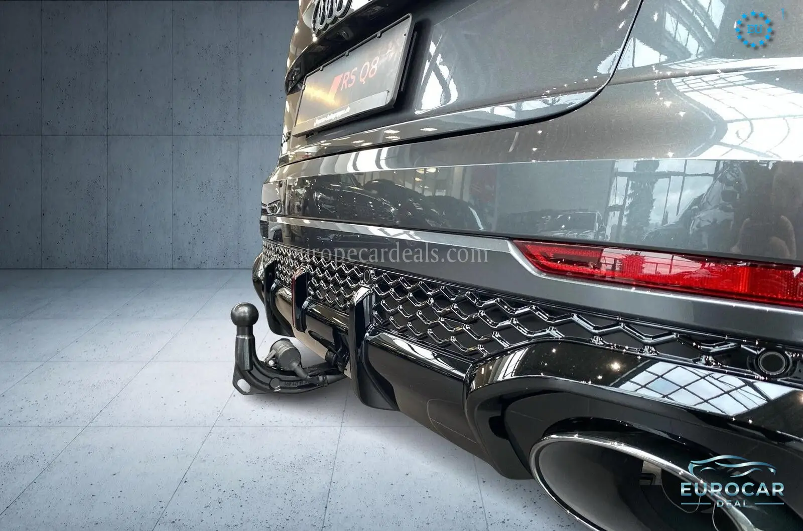 Audi RSQ8