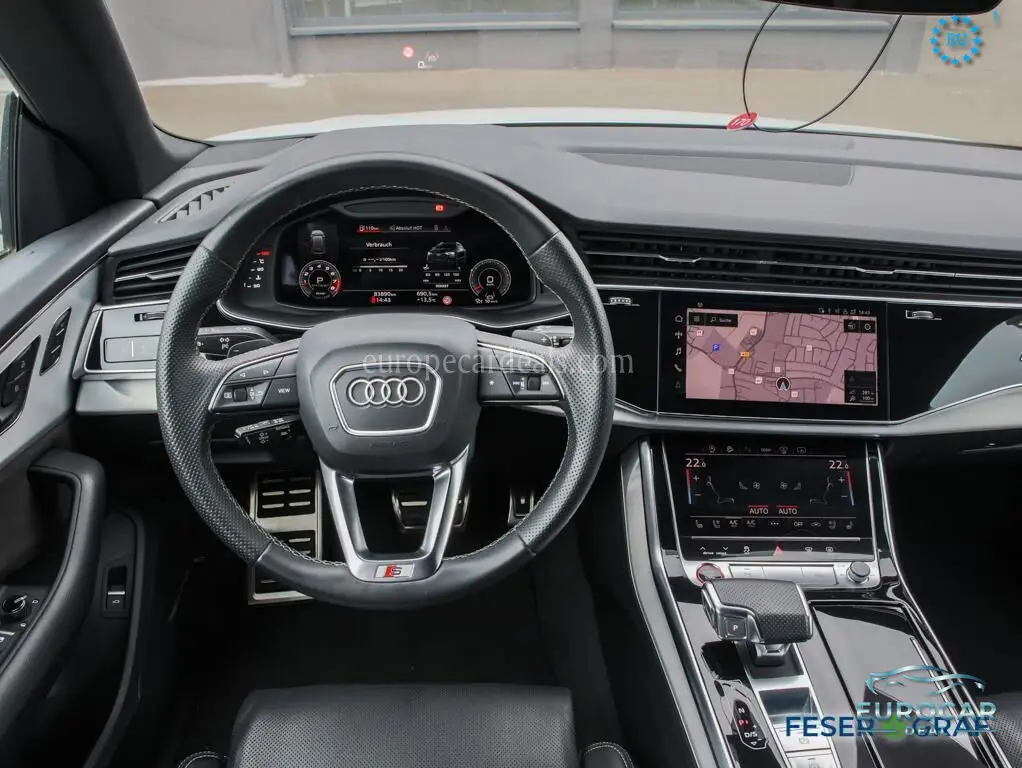 Audi SQ8