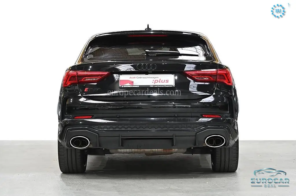 Audi RSQ3