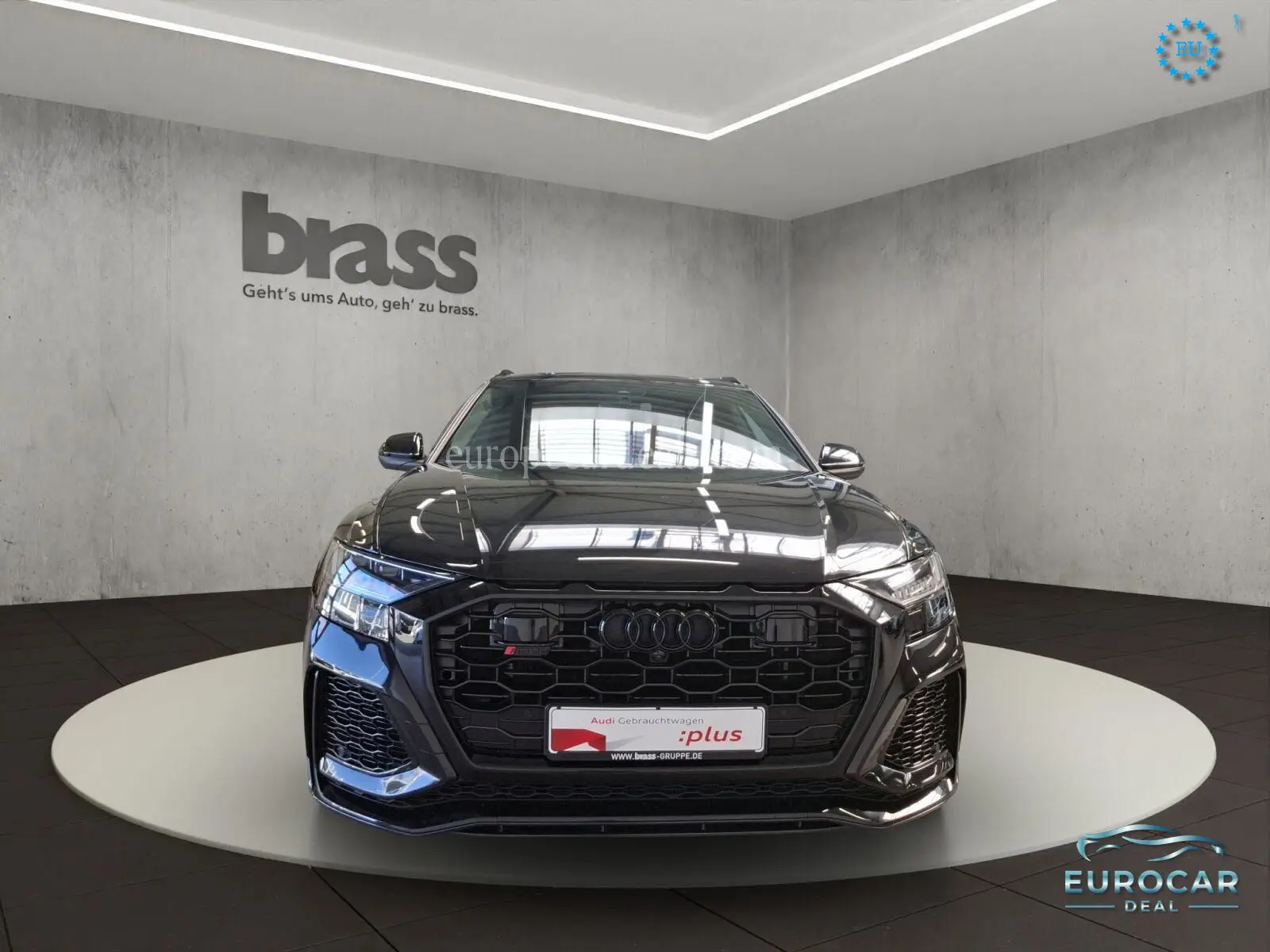 Audi RSQ8