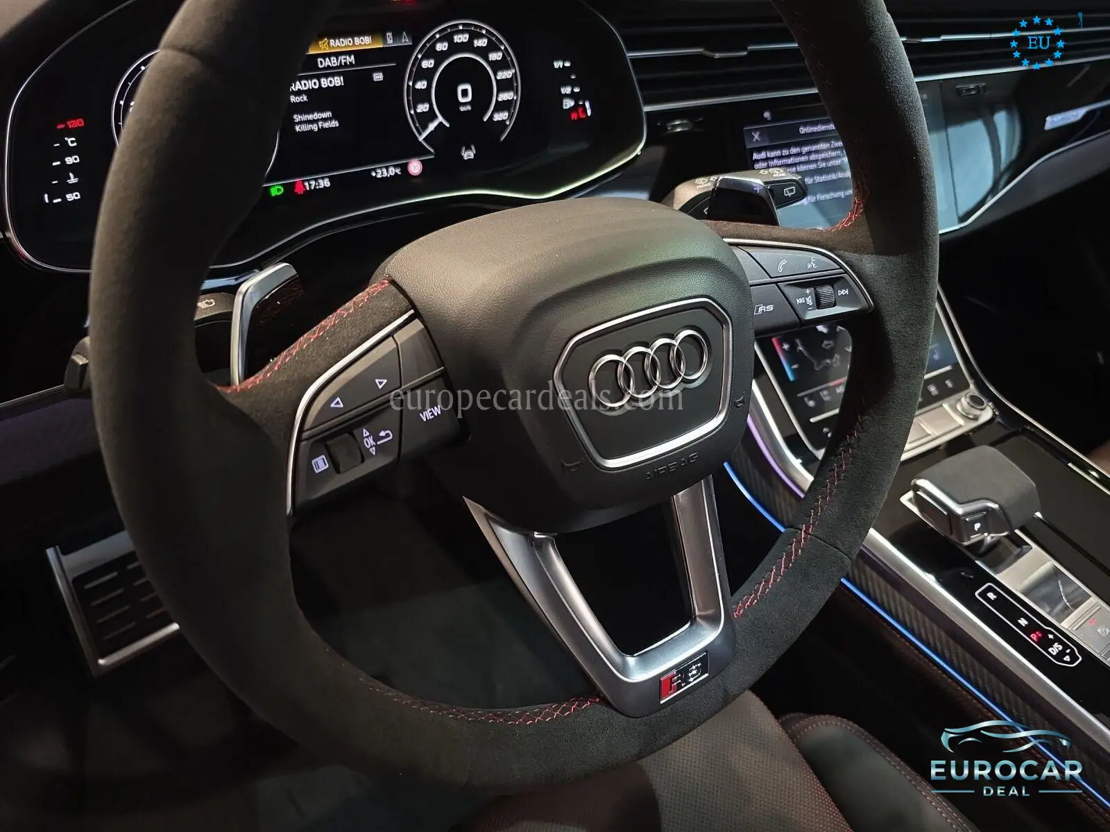 Audi RSQ8