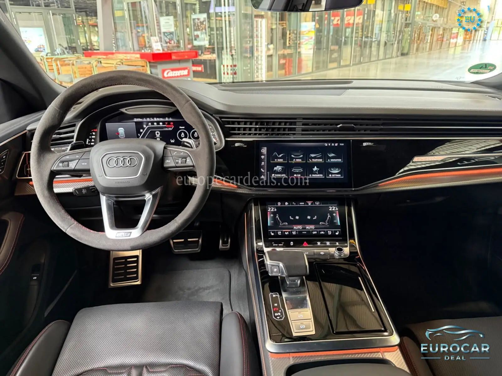 Audi RSQ8