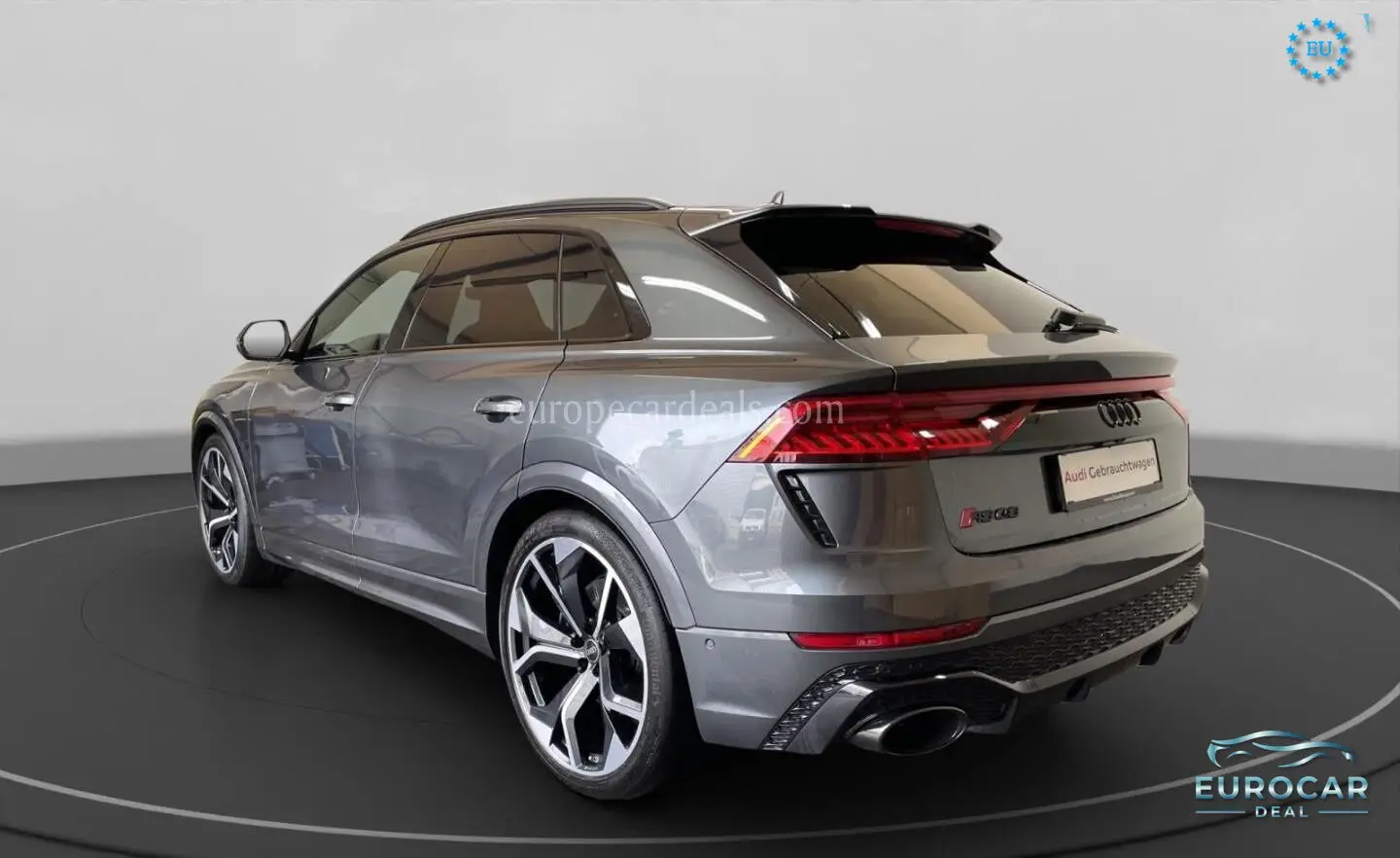 Audi RSQ8