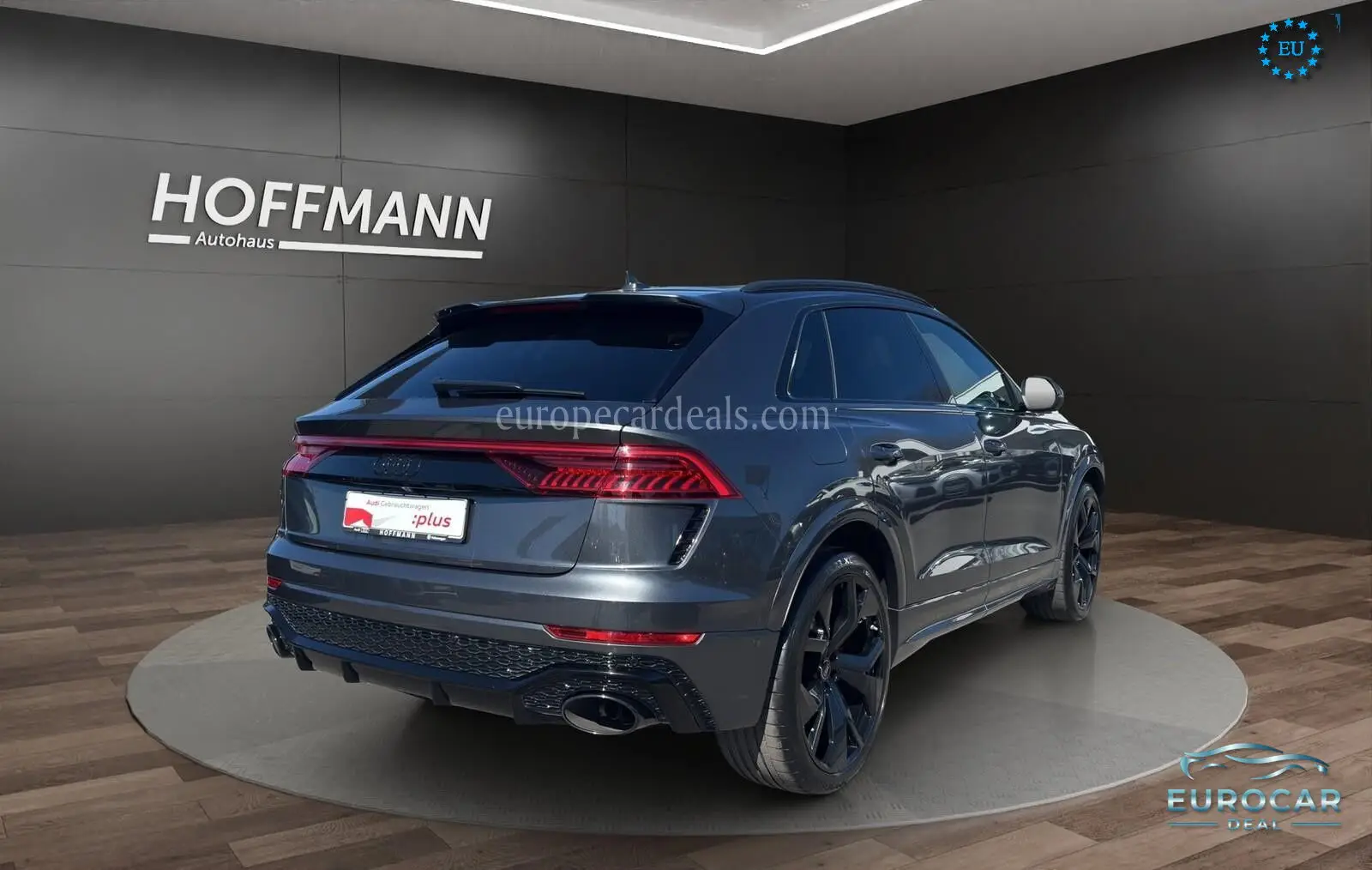 Audi RSQ8