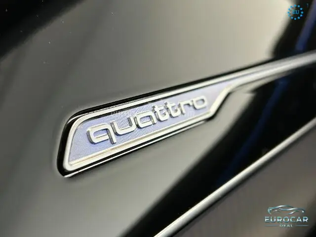 Audi RSQ8