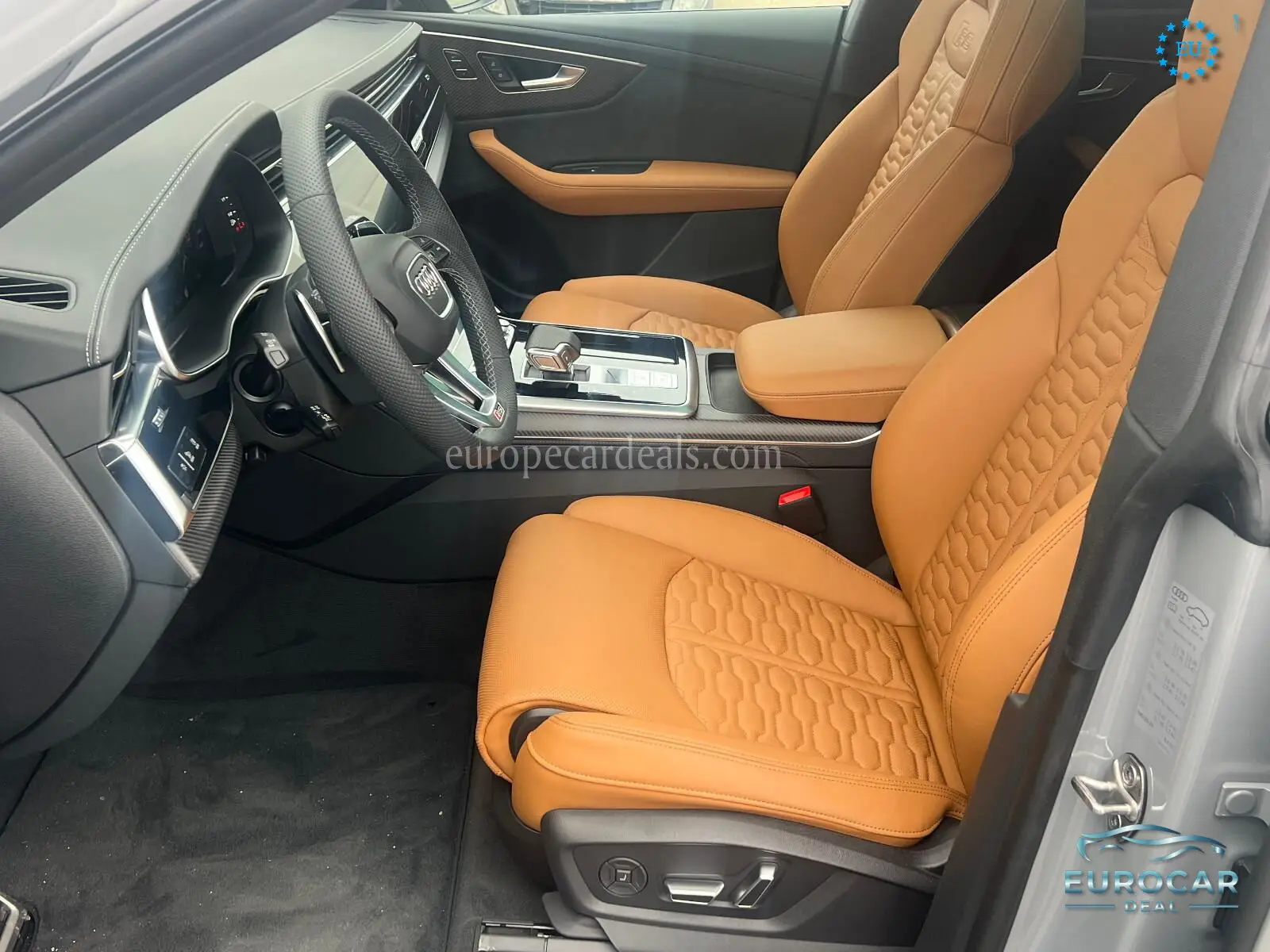 Audi RSQ8