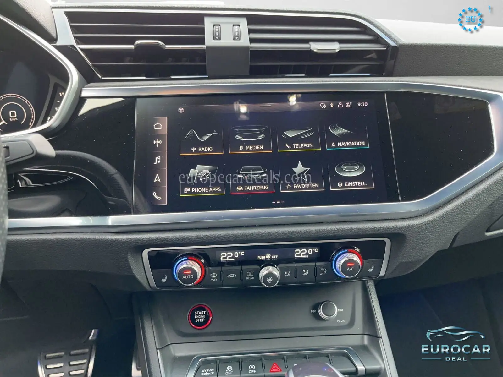 Audi RSQ3
