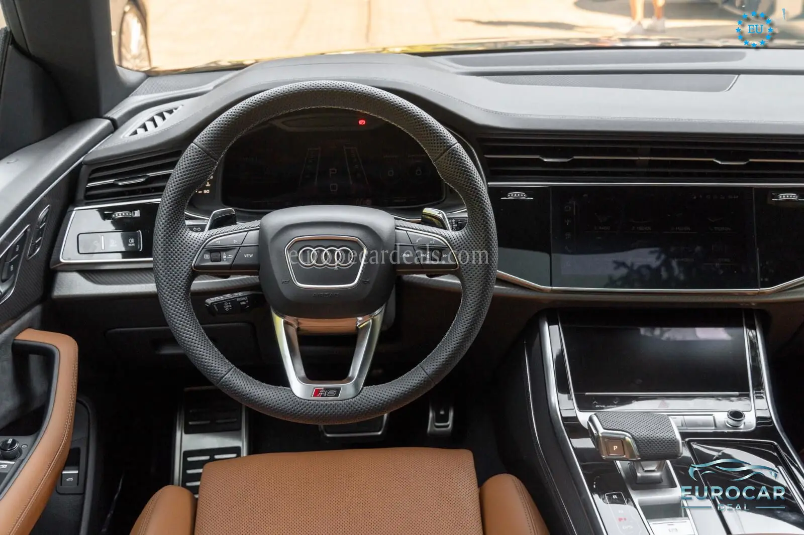 Audi RSQ8
