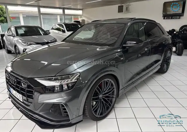 Audi Q8