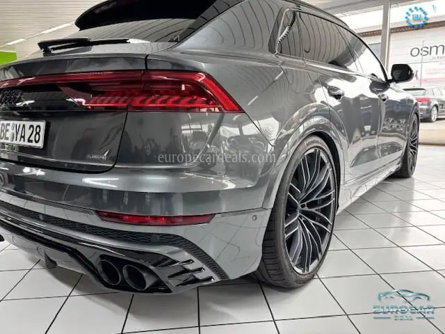 Audi Q8