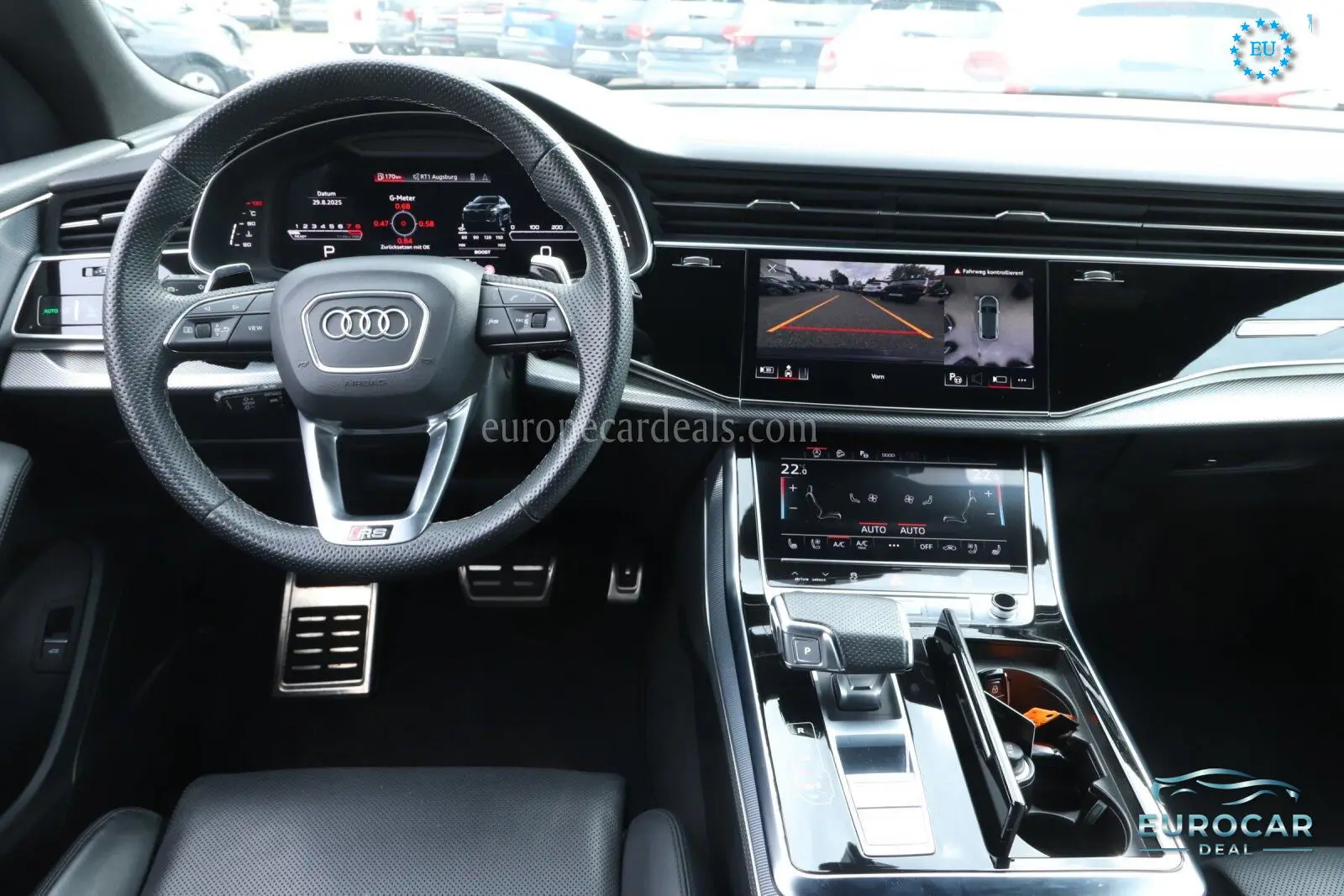 Audi RSQ8