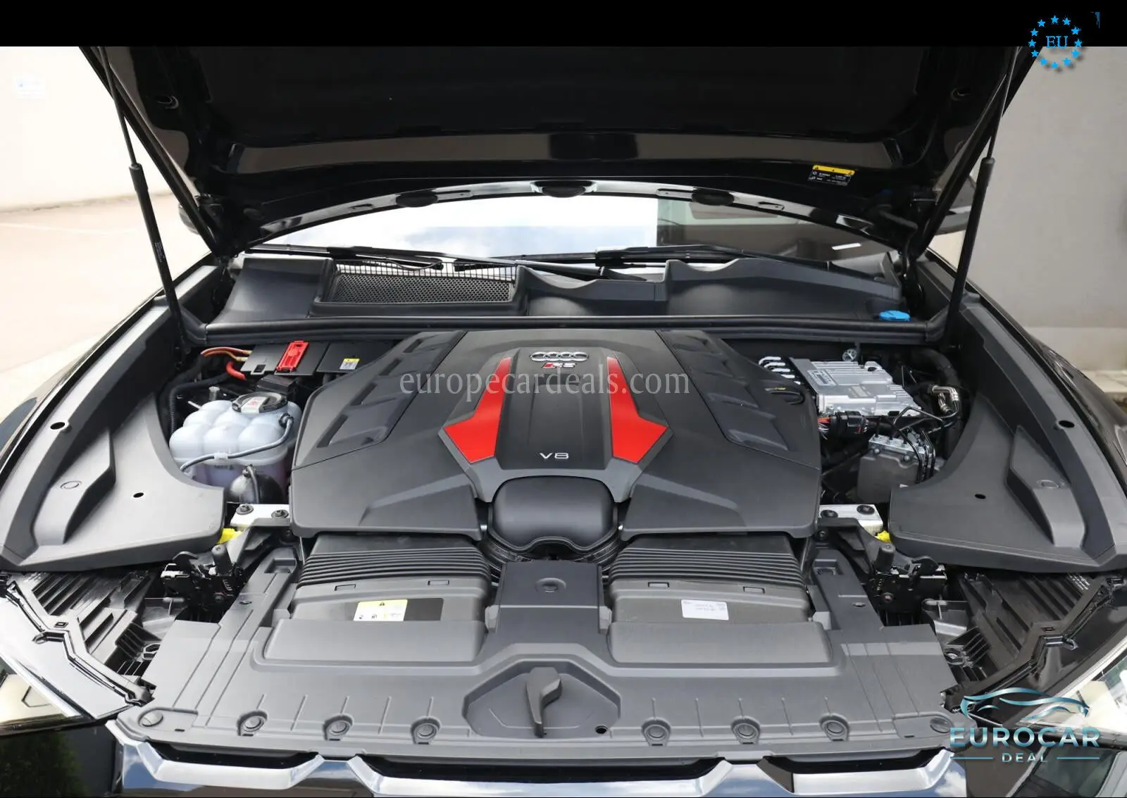 Audi RSQ8