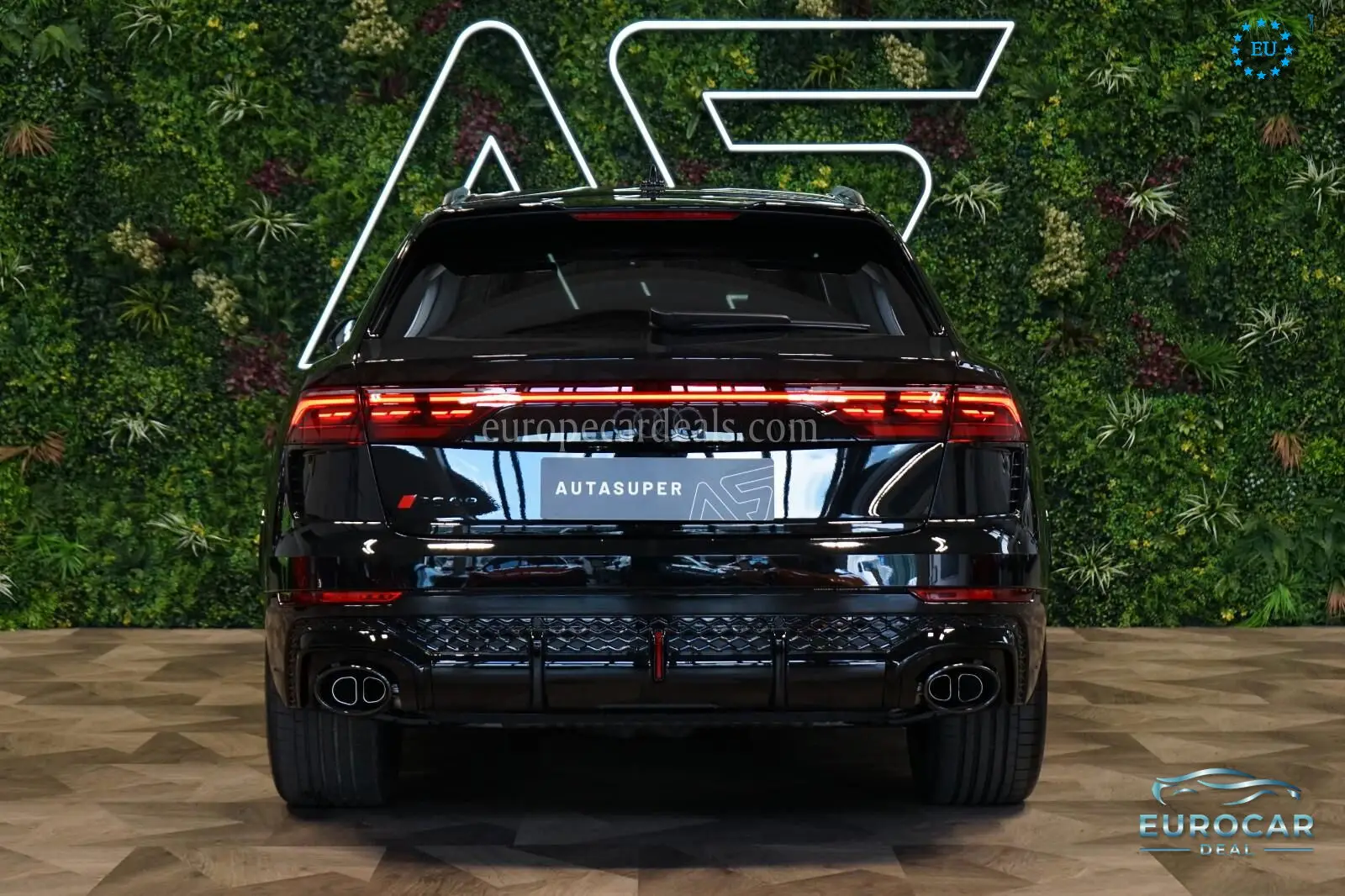 Audi RSQ8