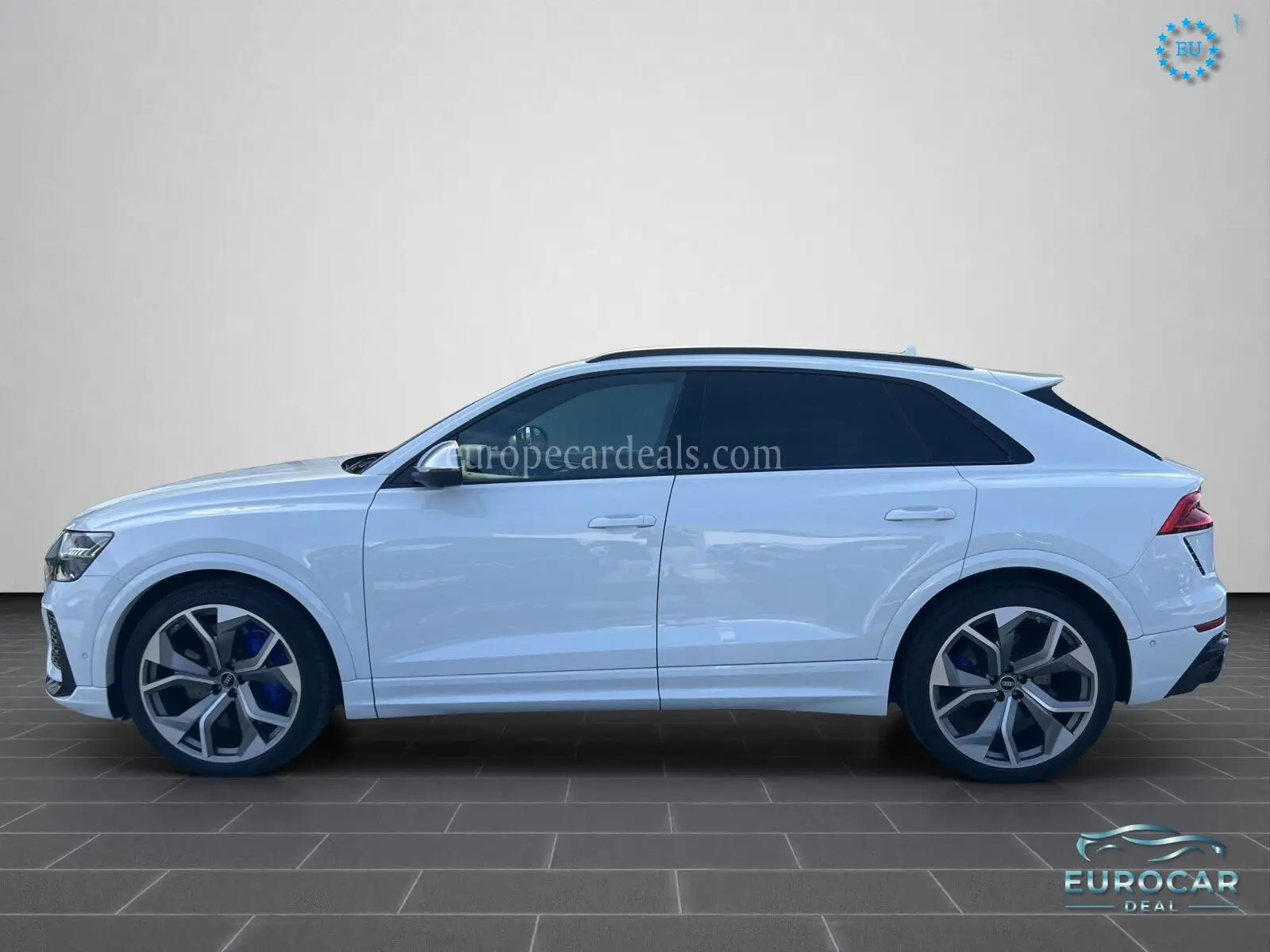 Audi RSQ8